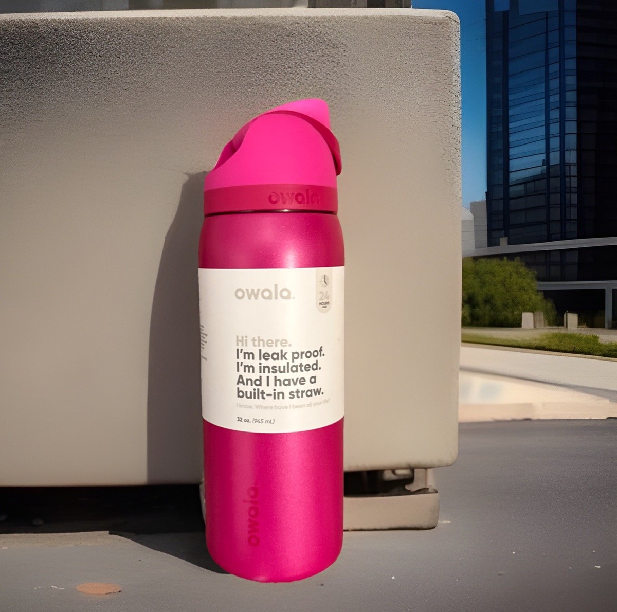 Owala 32oz Metallic Pink 'Read My Lips' Collection 2026 BRAND NEW