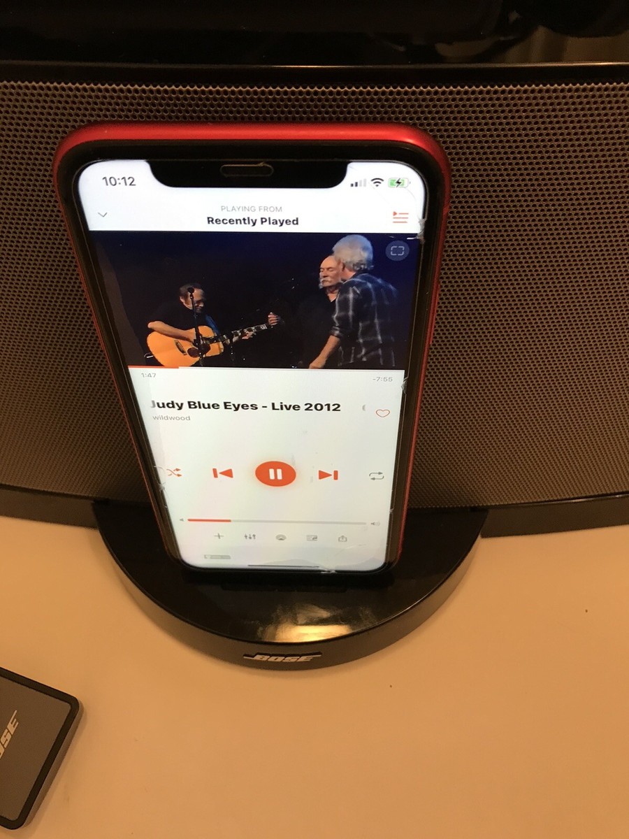 Bose SoundDock Series III System w/Lightning Dock Bose Sound