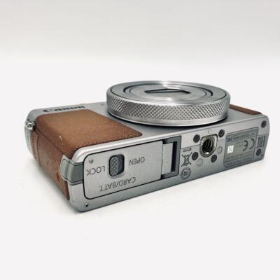 Near Mint - Canon PowerShot G9X Mark II Silver English Available