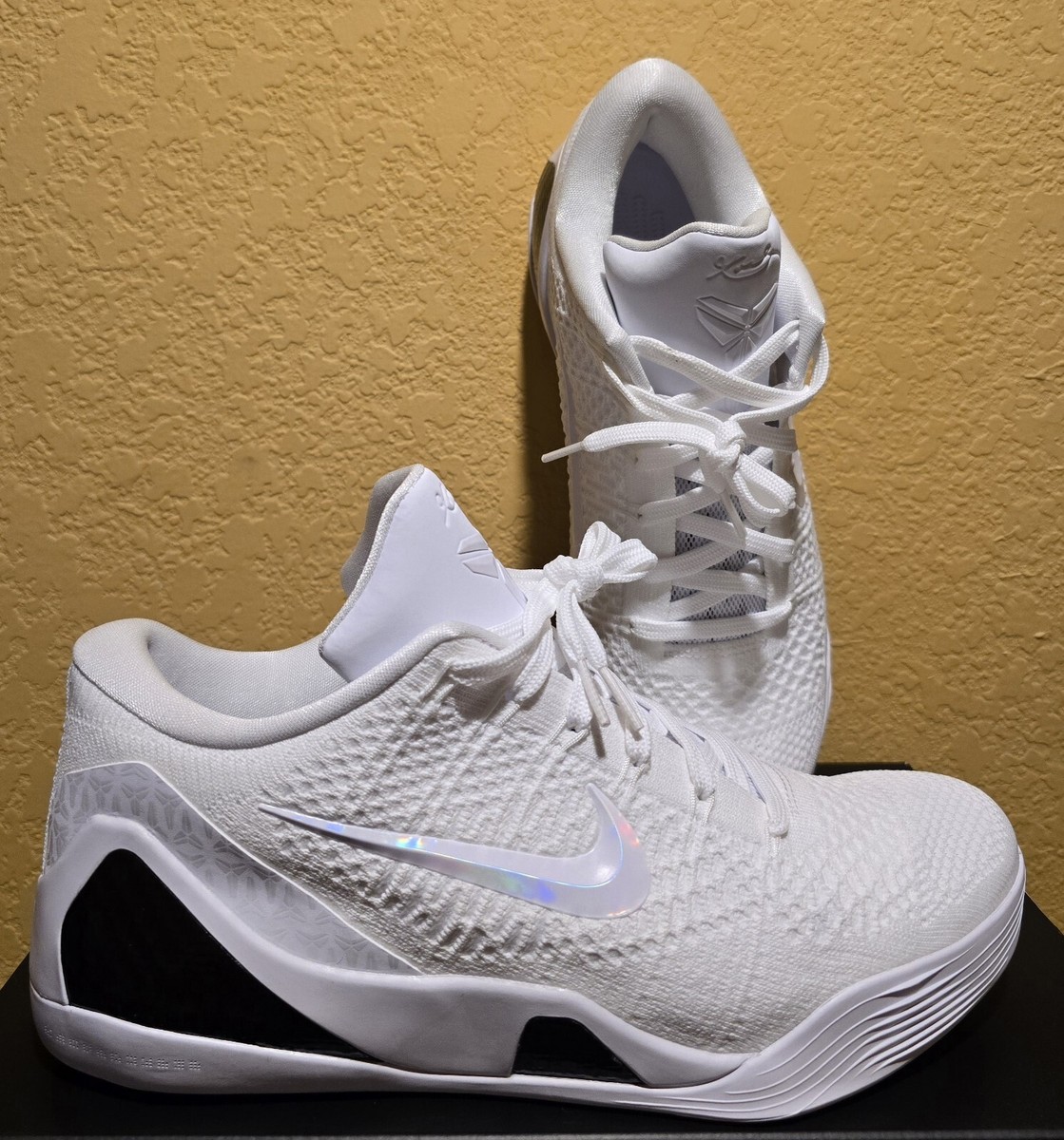 Size 10 - Nike Kobe 9 Elite Low Protro 