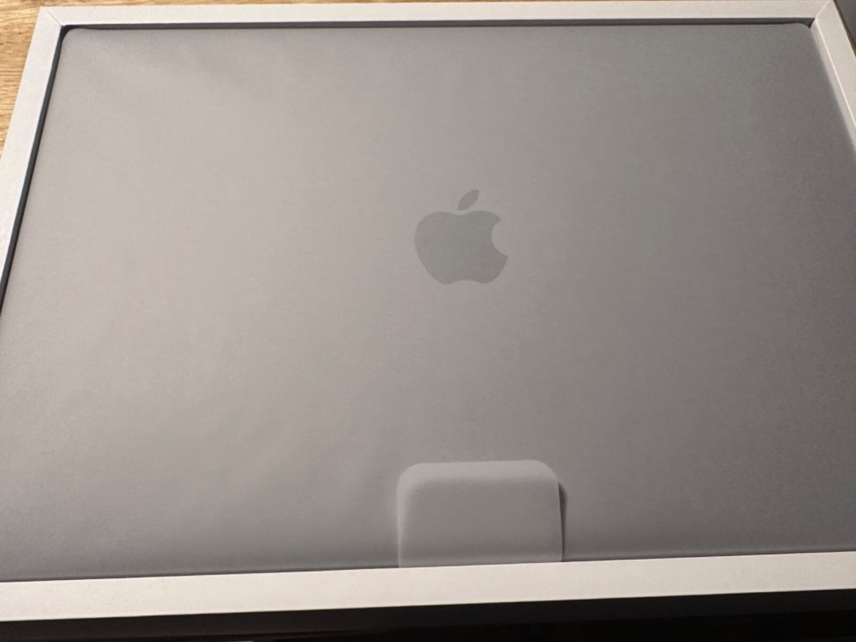 Apple MacBook Pro 13.3