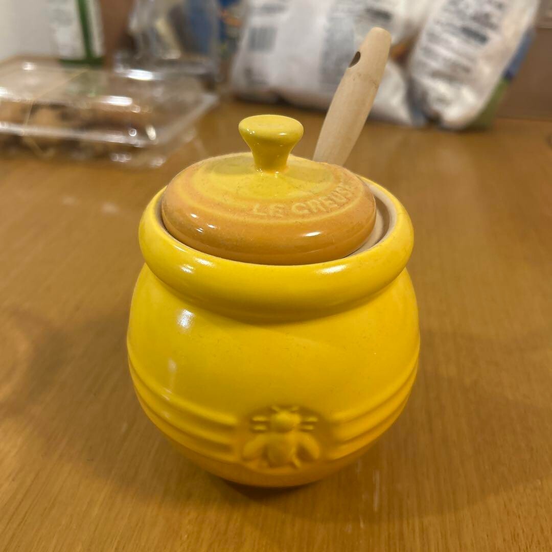 LE CREUSET パンプキン型鍋 イエロー ハニー ル・クルーゼから