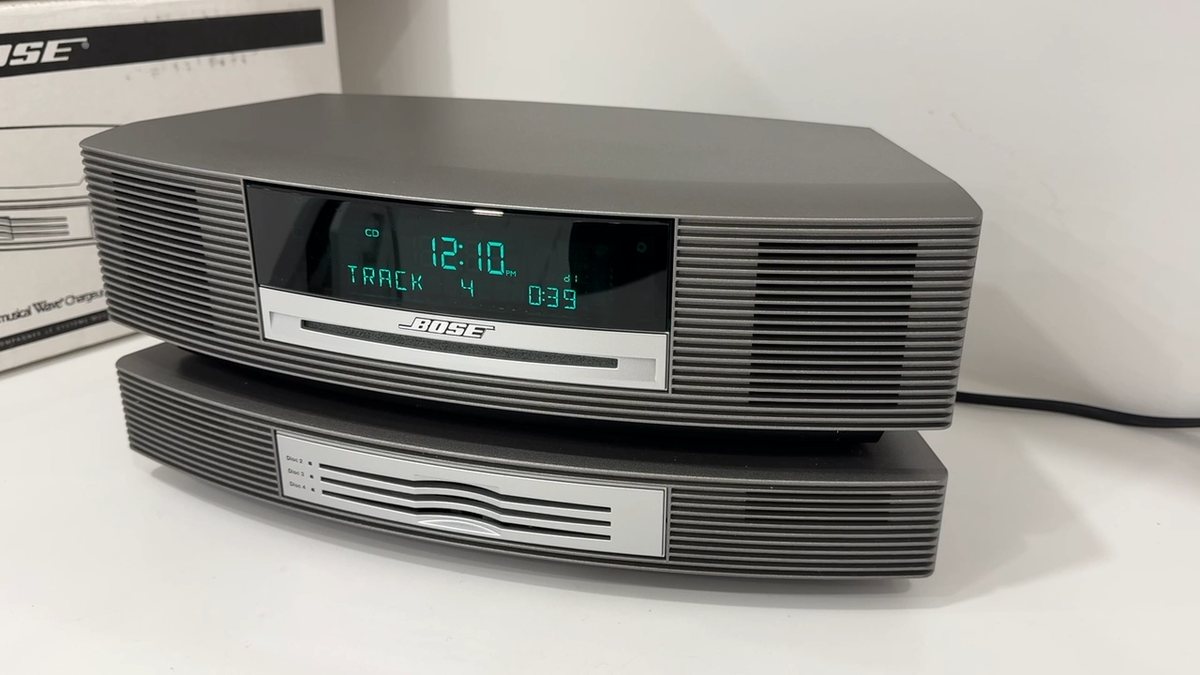 Bose Wave Music System Titanium Silver & Multi CD Changer - Open