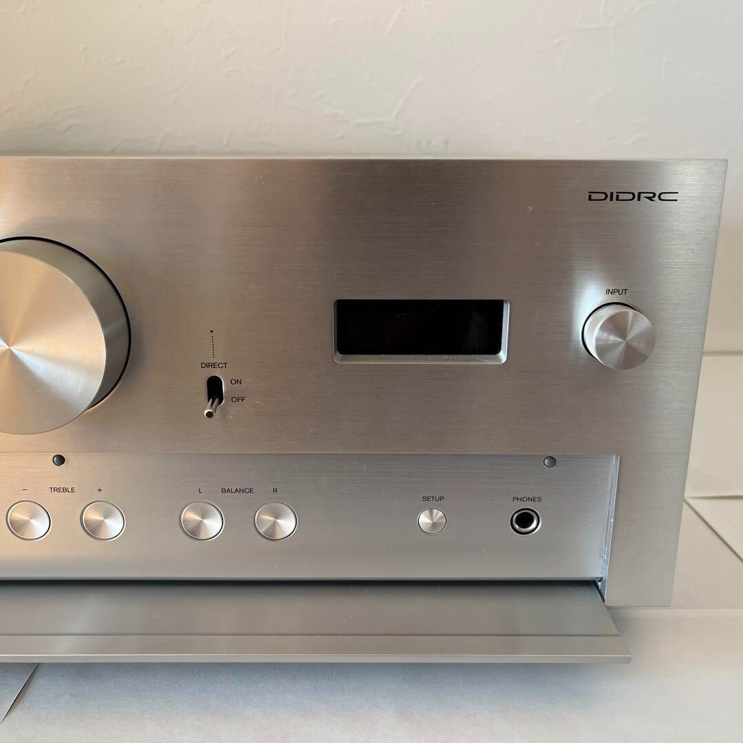 Onkyo A-9070 Stereo integrated amplifier with built-in DAC Fully