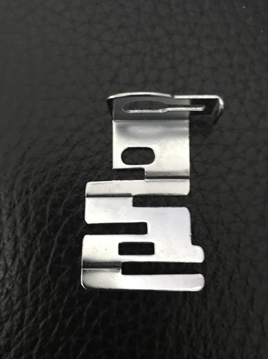 Vintage Singer Automatic Zigzagger # 160985. And Attachments