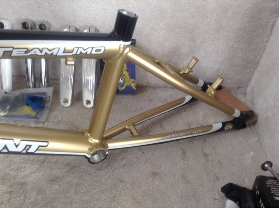 FREE AGENT TEAM LIMO BMXフレーム カーボンフォークセット BMX Frame