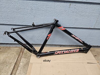 Dented 1999 Specialized Stumpjumper Pro Mountain Bike Frame 19