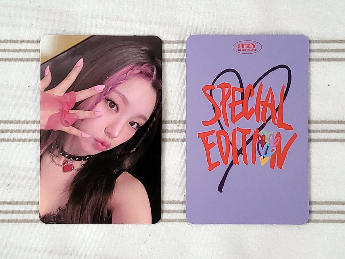 ITZY - CRAZY IN LOVE - 1st Album (Special Ver.) - Official PCs