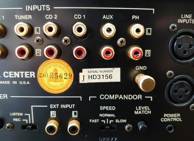 McIntosh C40 Audio Control Center Preamplifier AC100V Working