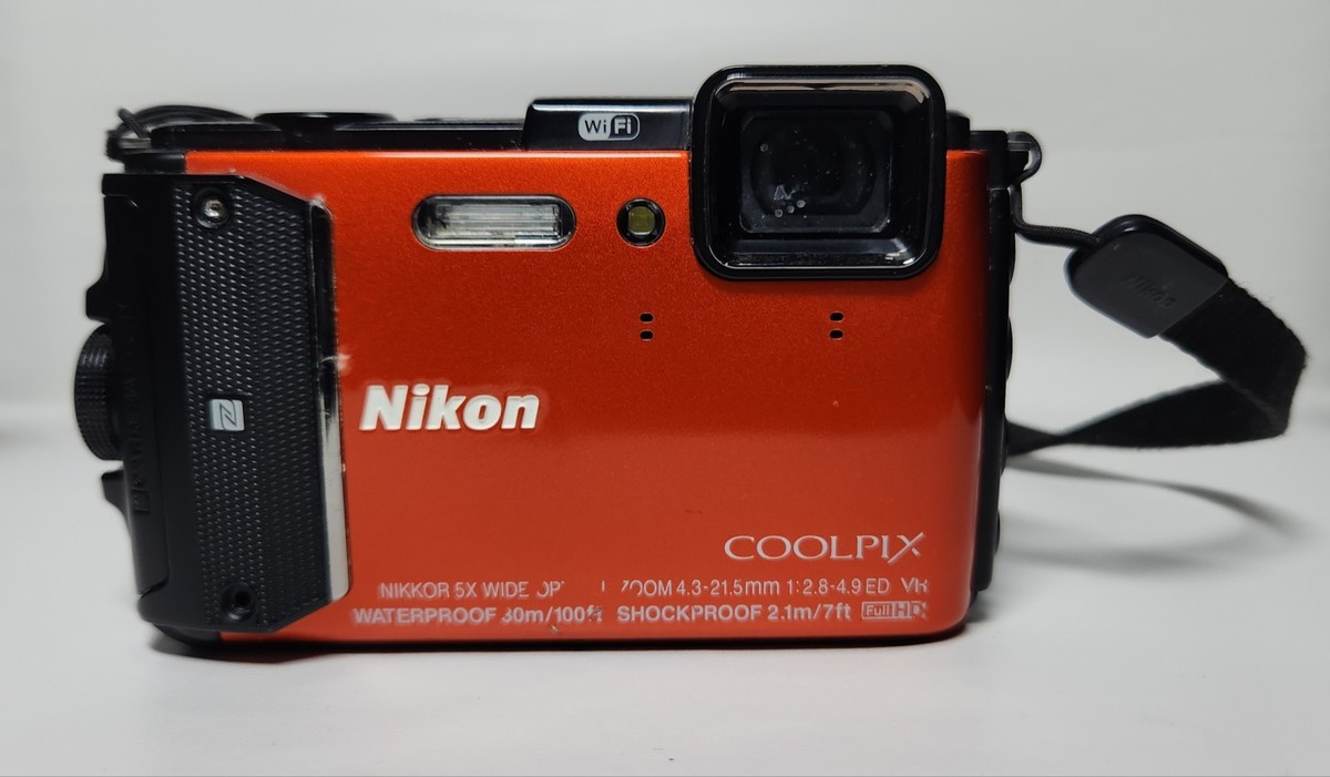Nikon Coolpix AW130 Compact Waterproof Digital Camera Orange READ