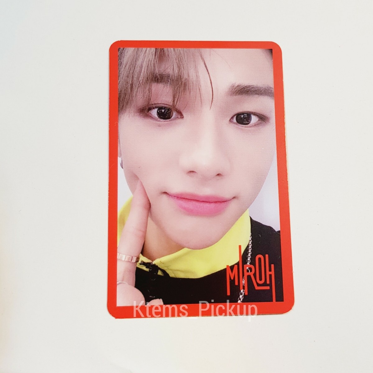 Stray Kids photocard album Cle Miroh Official Photo card : HyunJin