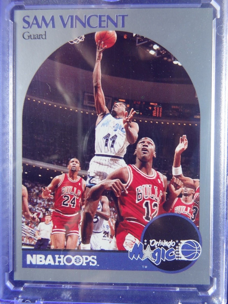 1990-91 NBA Hoops Sam Vincent Card #223 - Michael Jordan Wearing