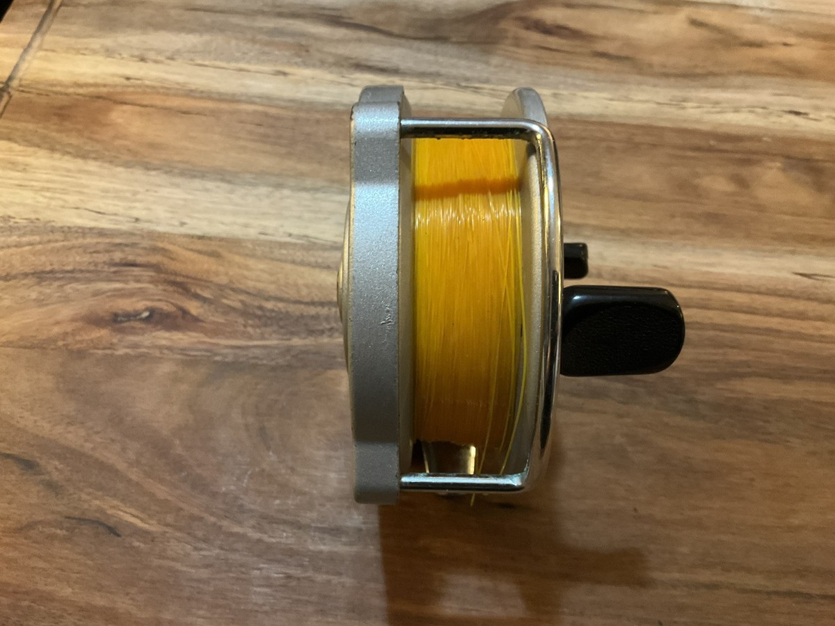 Vintage Daiwa 175S Saltwater Fly Reel 4.5” | eBay