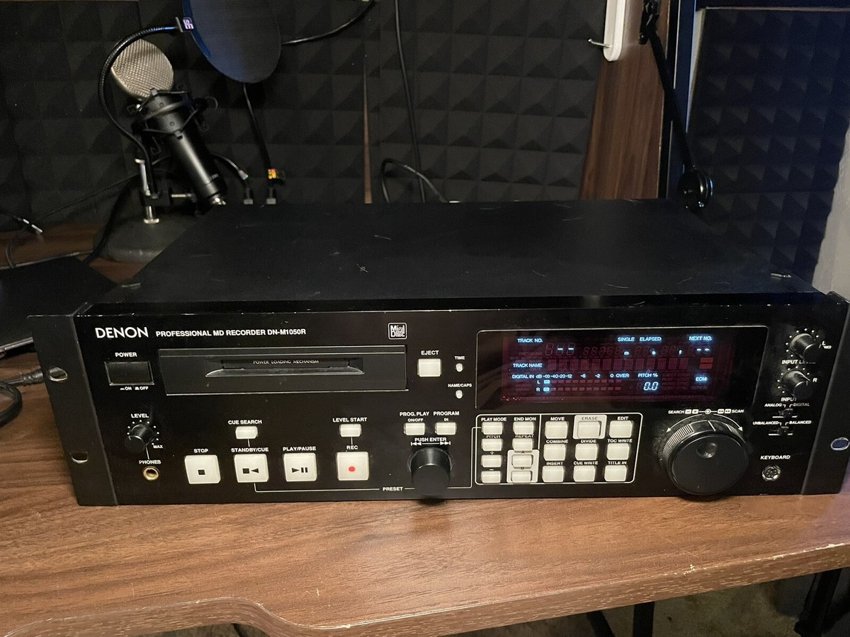 Denon DN-M1050R Professional Mini Disc Recorder Needs Loading