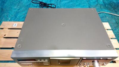 Teac V-7000 3-Head Stereo Cassette Deck Audio Recorder JAPAN