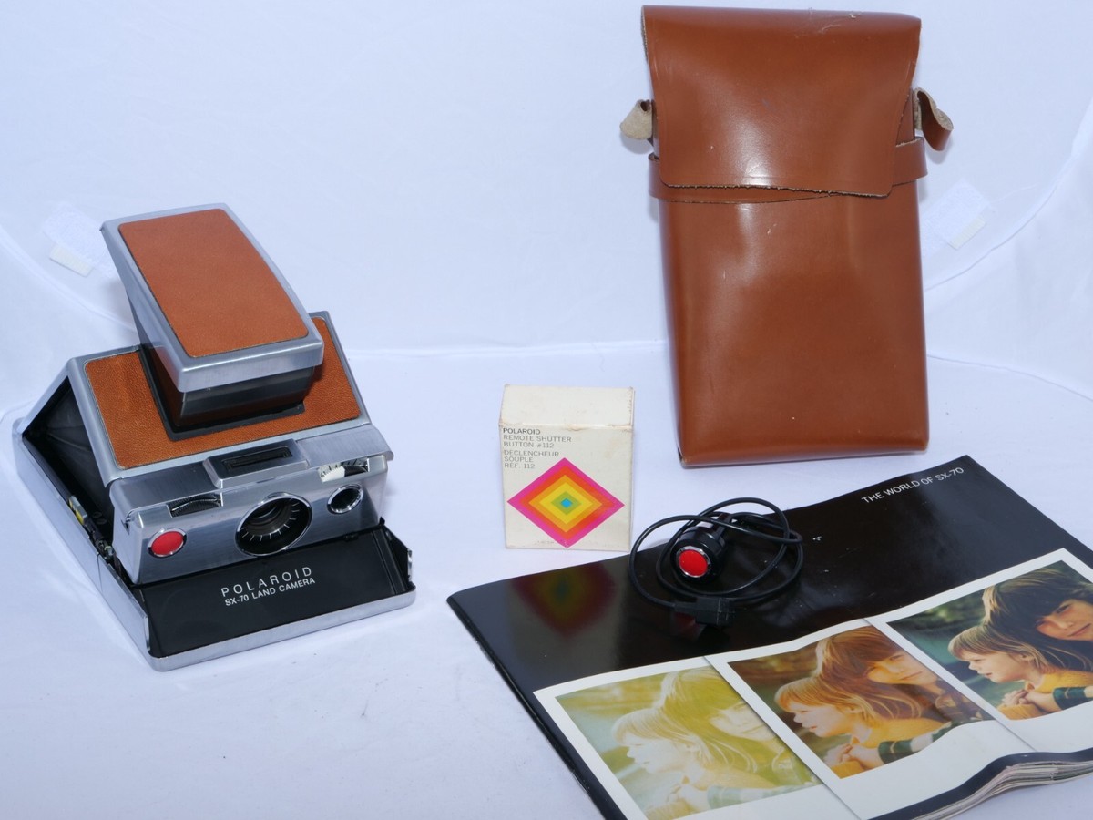 Polaroid SX-70 Camera. Original Model. Case. Instructions