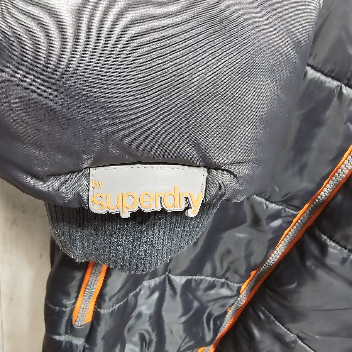Superdry Japan Men's Gray Orange Sports Hooded Puffer Jacket Size