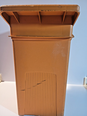 Vintage Fenwick Sports Seat 9050 Woodstream Corp Fishing Orange