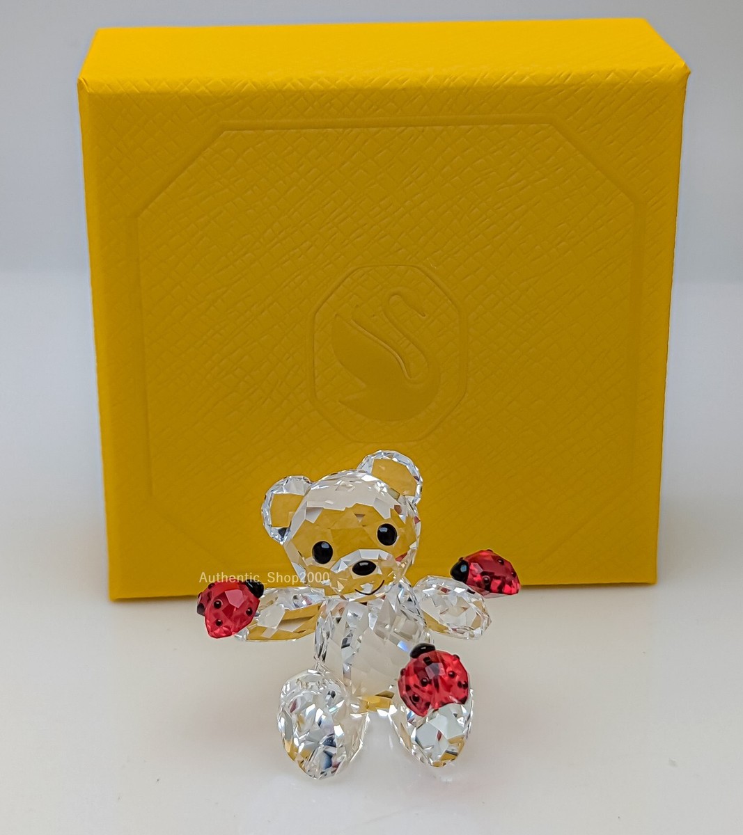 New w Gift Box SWAROVSKI Crystal Kris Bear Good Luck Bear Display