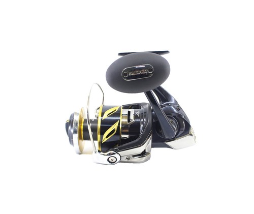SHIMANO Fishing Gear Spinning Reel 03645 Minor Scratches and Dirt