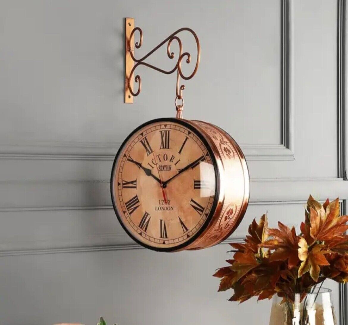 Railway Station wall Clock Hanging bronze Vintage Victoria Clock