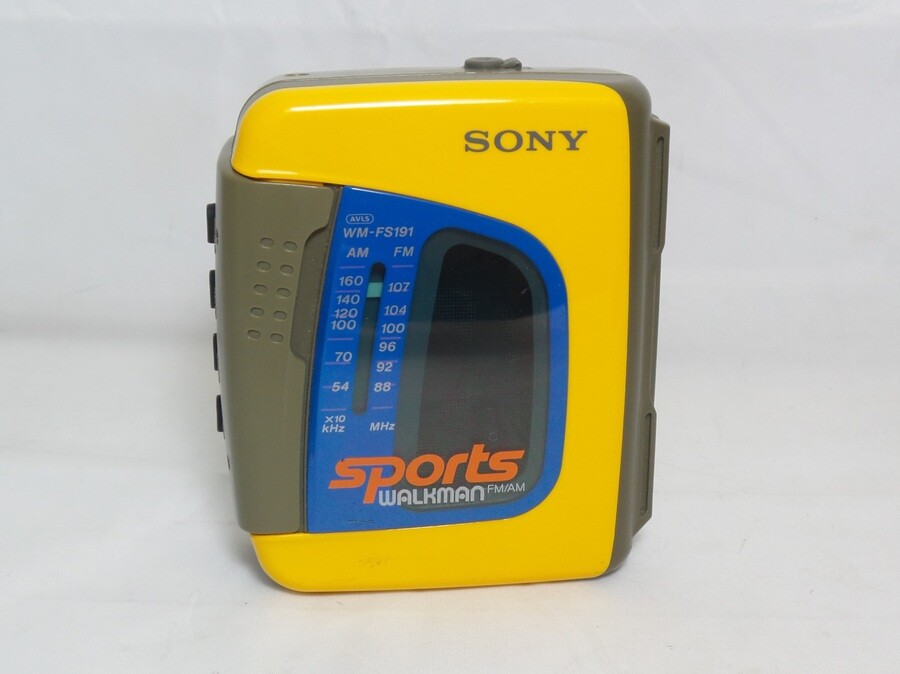 Vtg 1990's Sony Sports Walkman AM/FM Radio Cassette Player