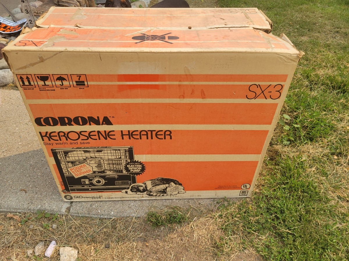 Vintage Corona SX-3 Radiant Portable Kerosene Space Heater Stove