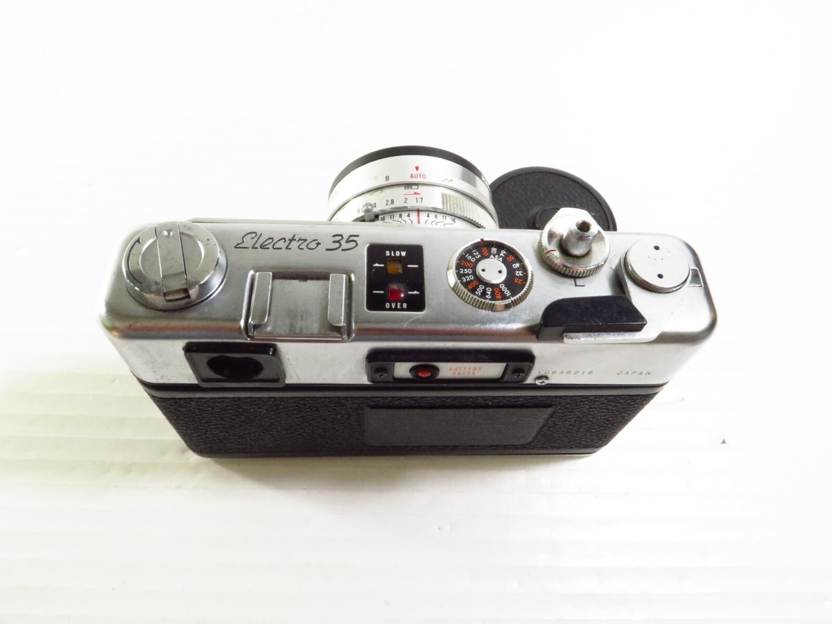 Yashica Electro 35 GS Rangefinder 35mm Film Camera w/ 55mm UV