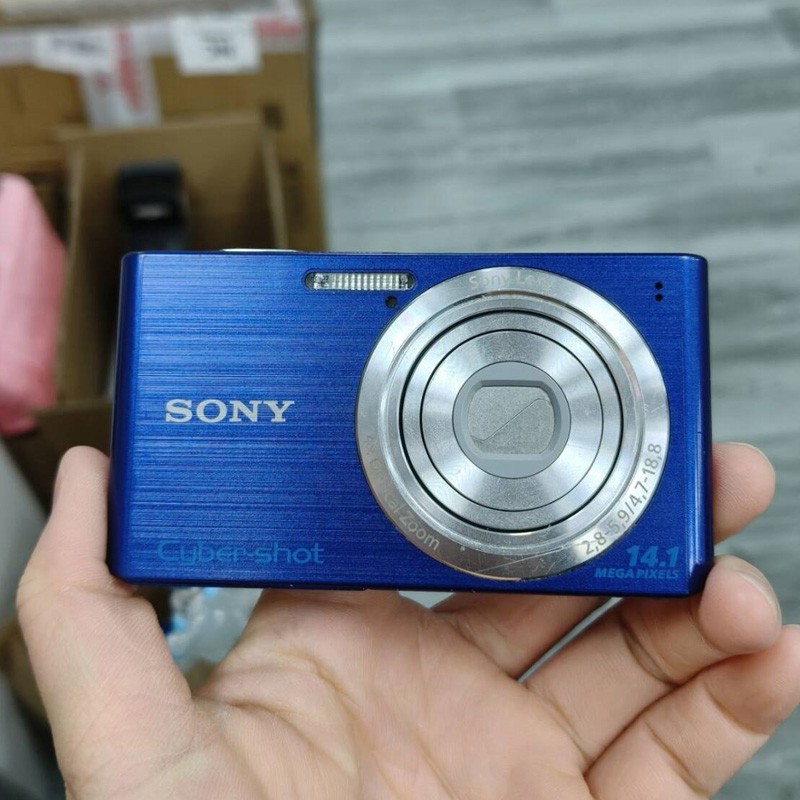 SONY Cyber Shot DSC-W610 Blue Digital Camera 4x Zoom 14.1MP
