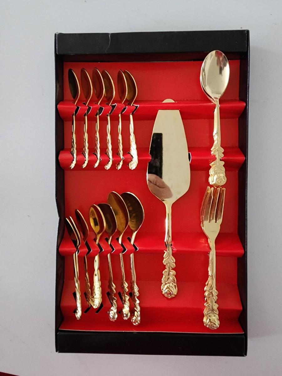 Golden Dessert Flatware From Germany Called Kaffeebesteck 15-TLG