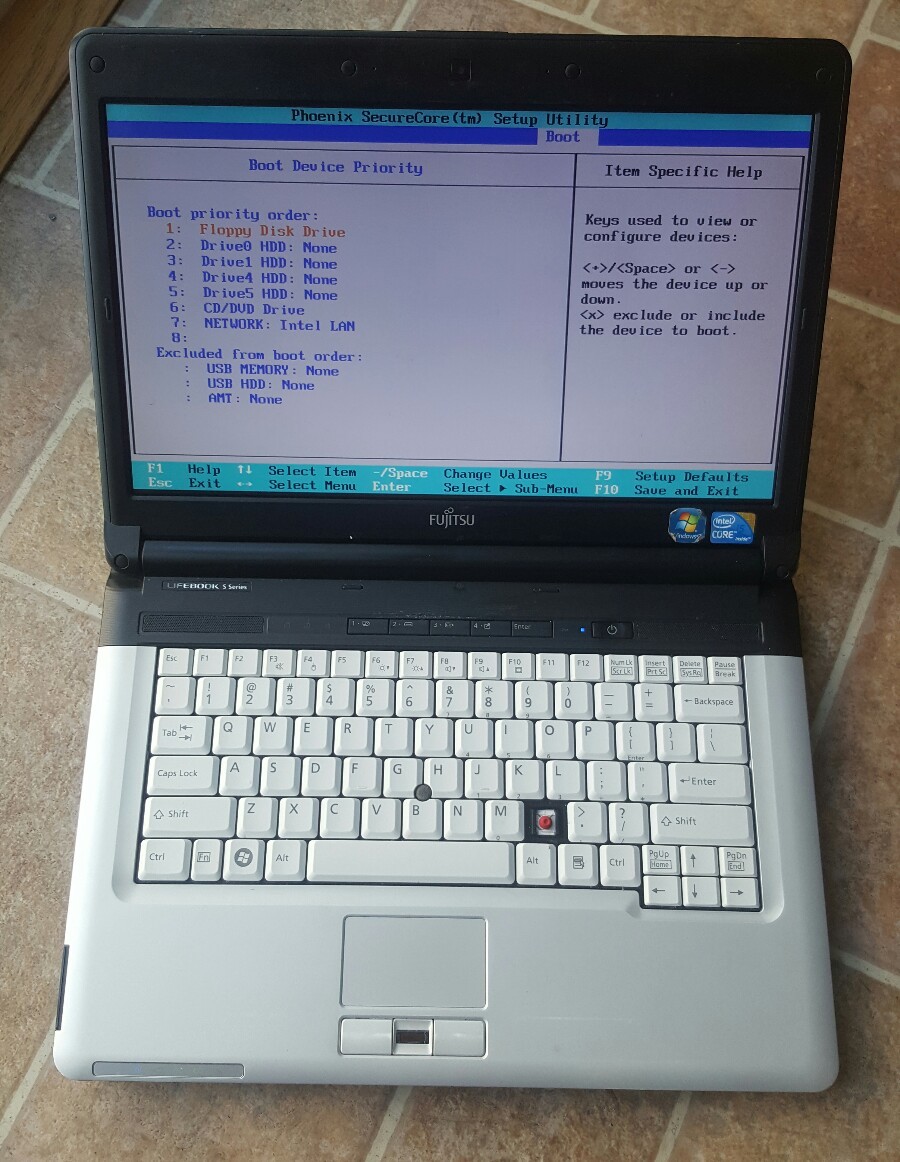 Fujitsu Lifebook S710 Core i5 2GB 2.53GHz Laptop NO HDD BIOS