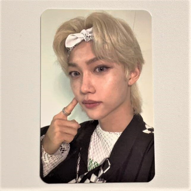 Stray kids NOEASY Shopee Limited Official Photocard Photo card PC