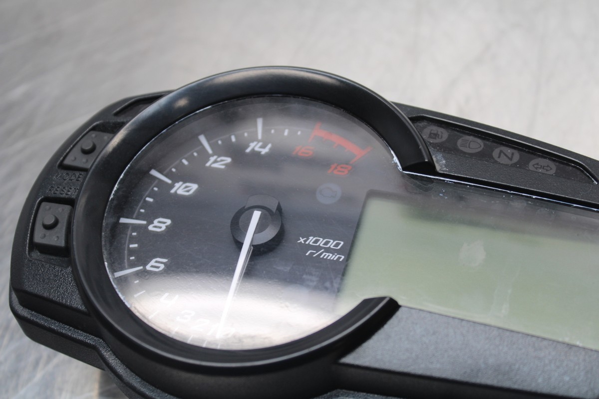 13-17 KAWASAKI NINJA ZX6R ZX636 ABS SPEEDO TACH GAUGES DISPLAY