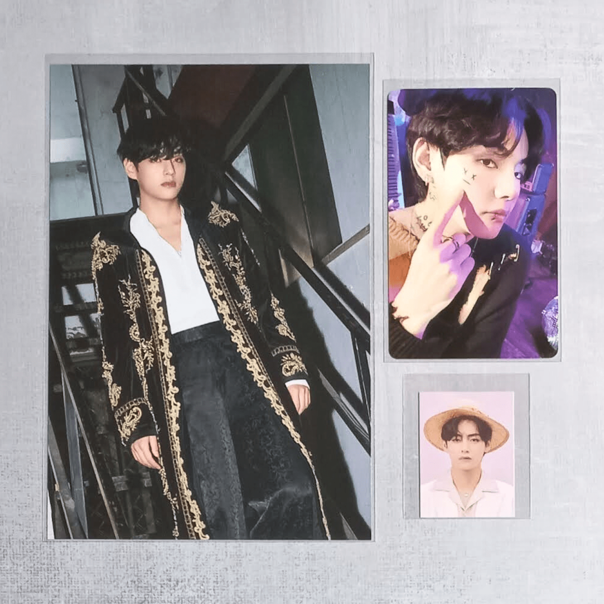 BTS 2022 Season's Greetings Photo Card Postcard ID Photo - V Set