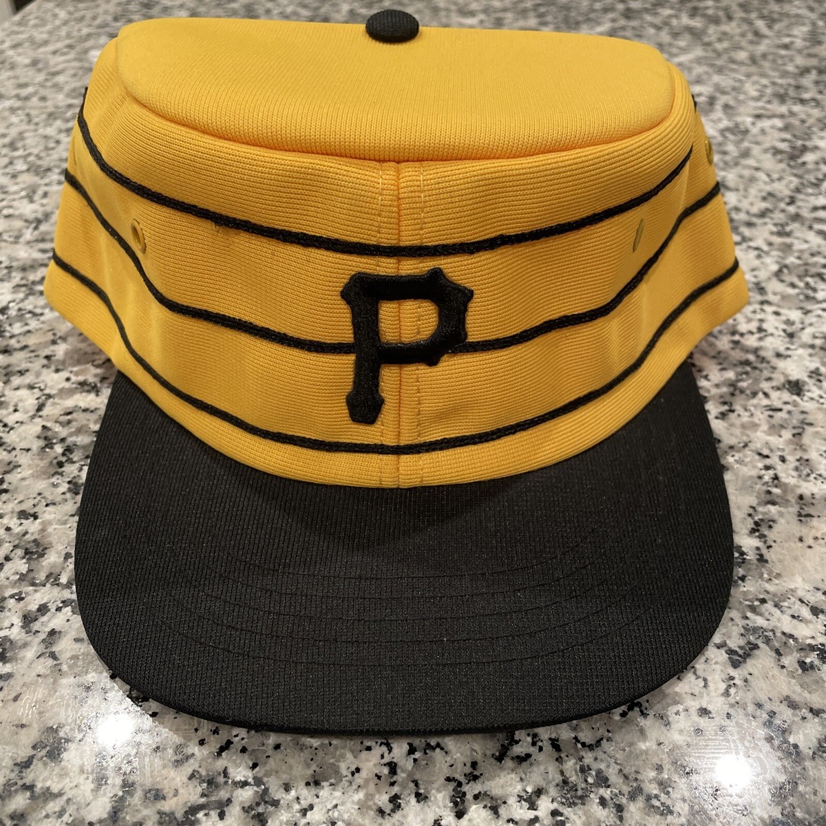 Vintage Sports Specialties Pittsburgh Pirates Pillbox Cap Hat L