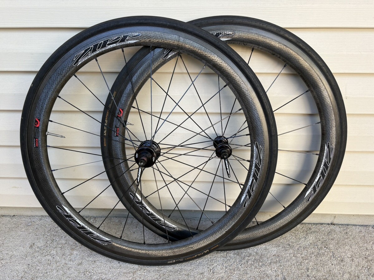 Zipp 303 Firecrest Road Bike Rim Brake Carbon Clincher Wheelset