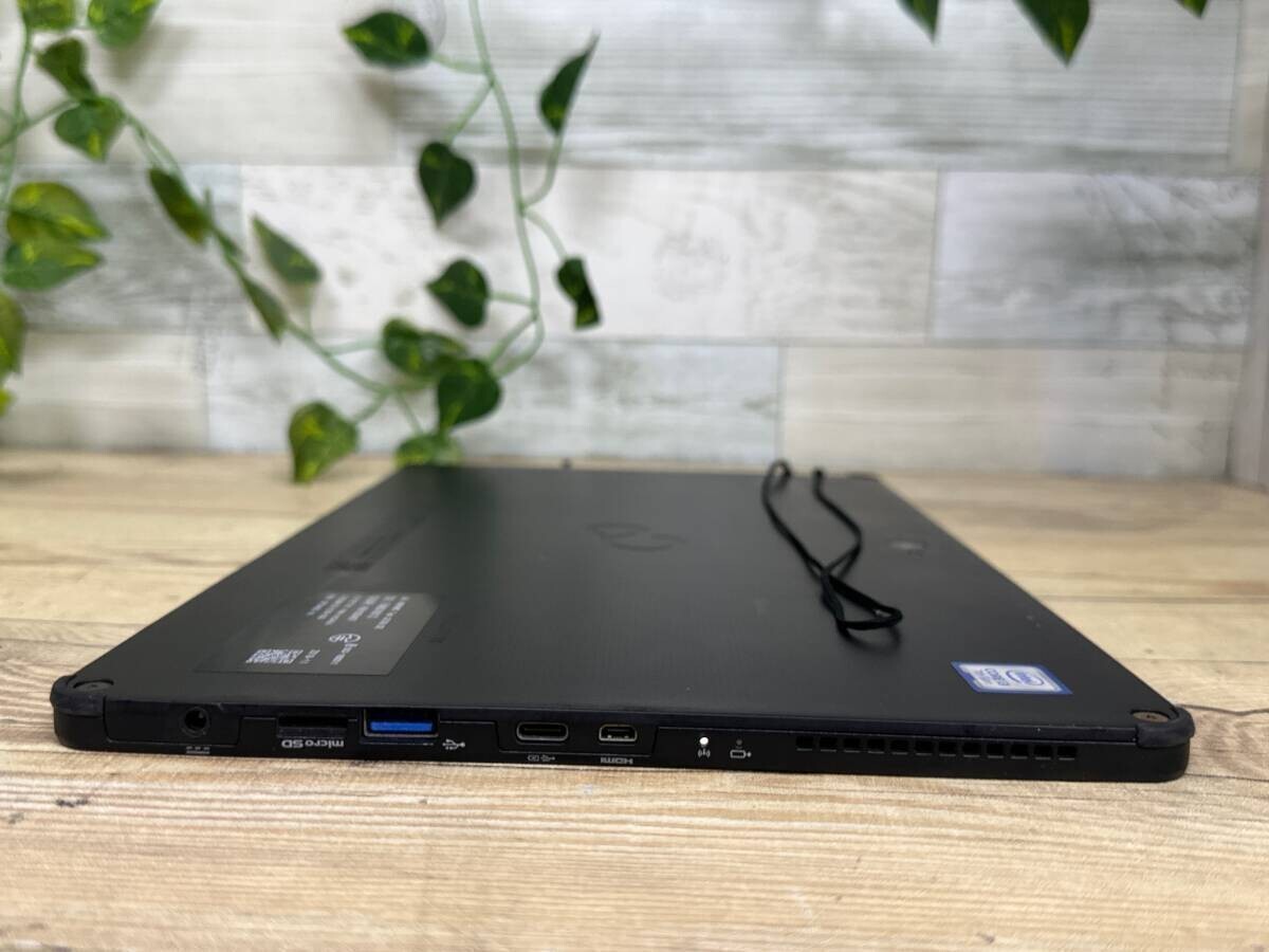 Fujitsu ARROWS Tab Q738/SE Core i3 7130 2.7GHz SSD 128GB Memory 4