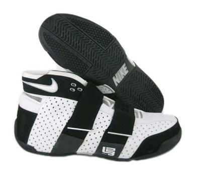 NIKE ZOOM LEBRON JAMES 20-5-5 PE PROMO SAMPLE PLAYER EXCLUSIVE SZ