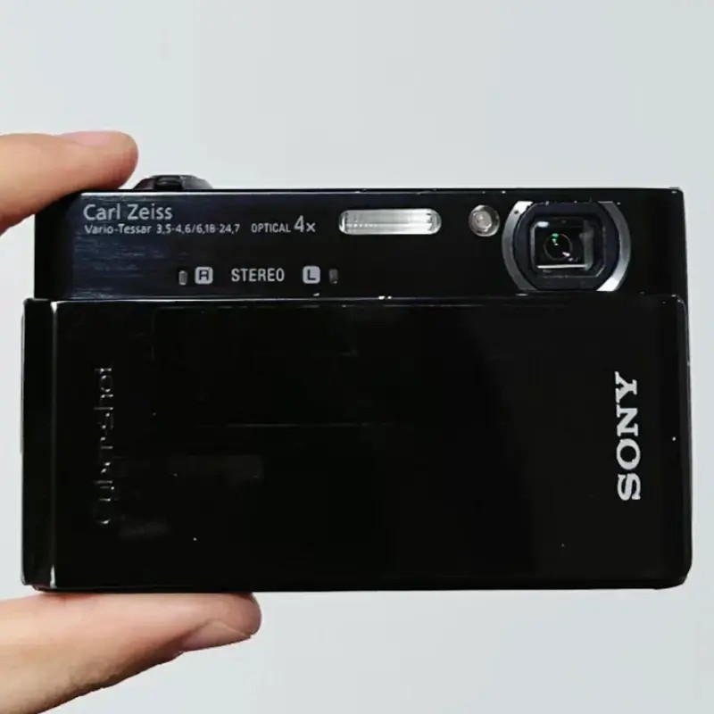 Sony CyberShot DSC-T900 Digital Camera 12.1MP CCD Camera 100