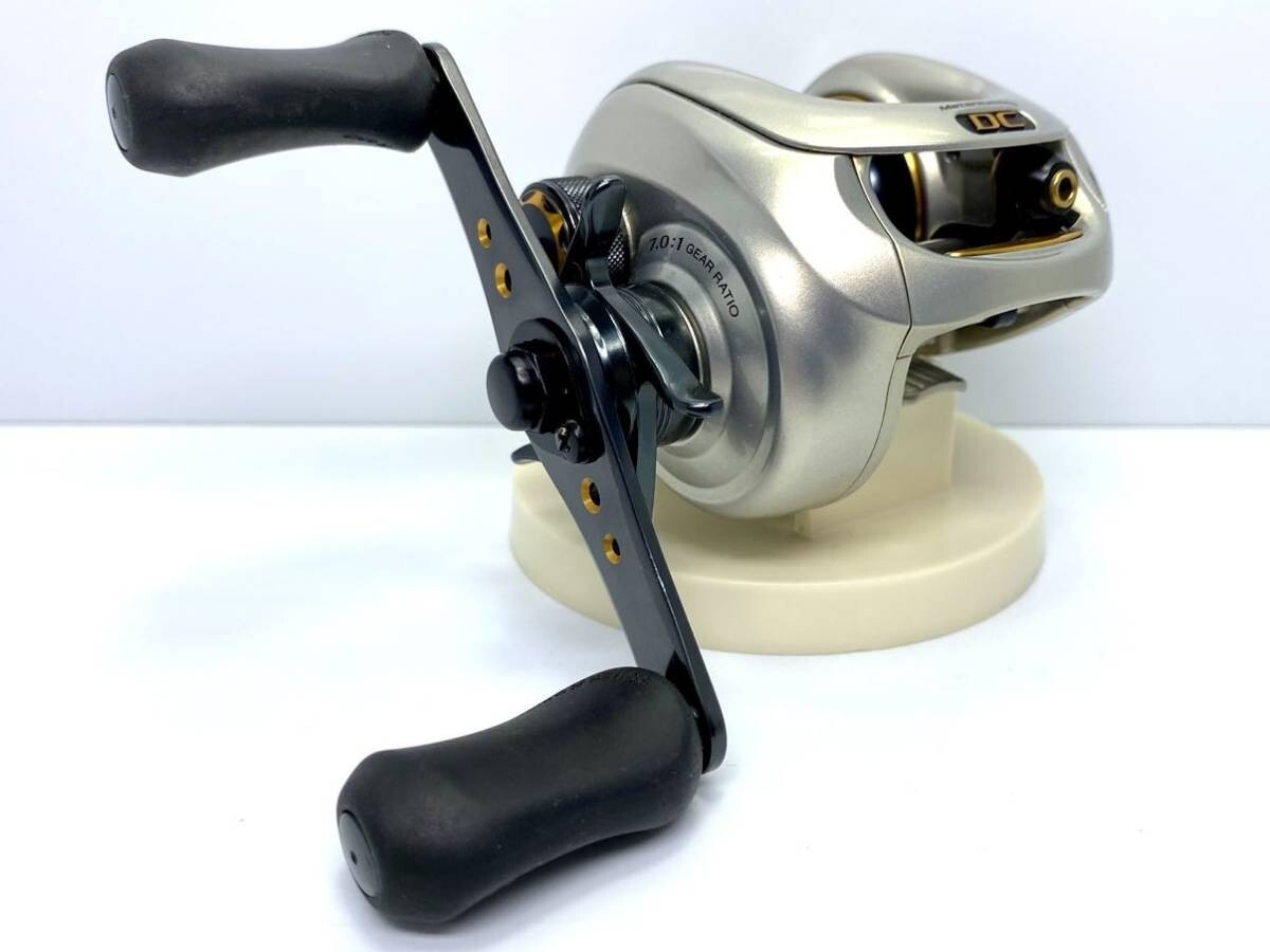 Shimano 08 METANIUM Mg DC 7 RH Right Handle Baitcasting Fishing