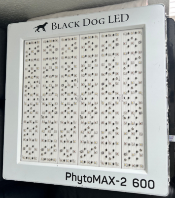 Black Dog LED PhytoMAX-2 600 LED Grow Lights | eBay