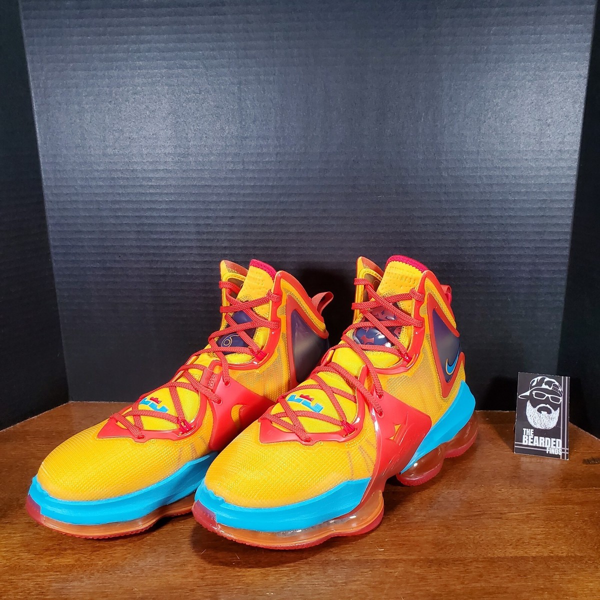 Nike Mens Lebron 19 Space Jam Tune Squad Basketball Shoes - SZ
