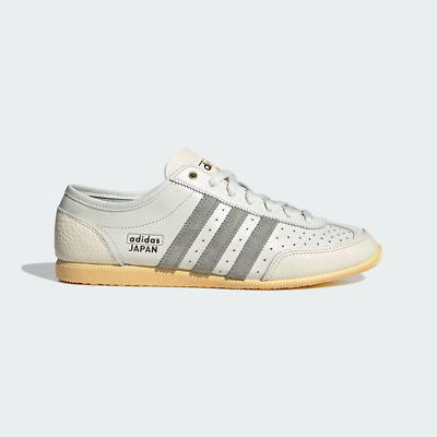 Adidas Originals Women's Japan Decon Shoes in Off White/Silver