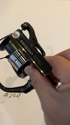 Shimano 23 Vanquish 4000XG Spinning Reel Near Mint From JAPAN