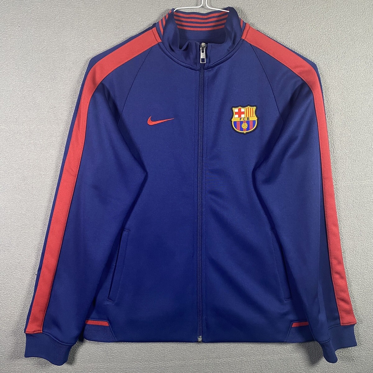 Nike FC Barcelona 2015 Soccer Track Jacket Youth Size XL (13-15