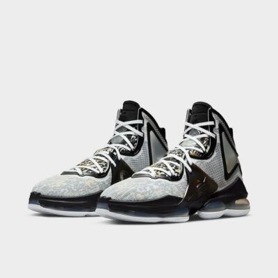 Nike Men's LeBron 19 XIX White Oreo LeBron James 2022 Basketball