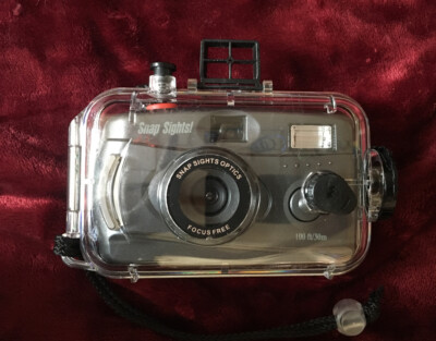 Snap Sights Reusable 35mm Underwater Camera W/Instructions