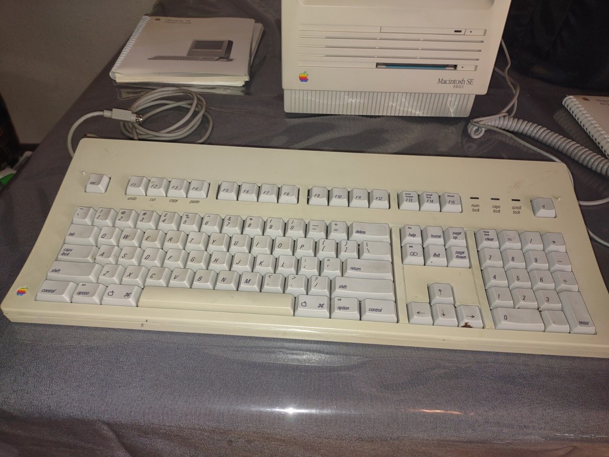 Vintage Apple Macintosh SE FDHD desktop computer- model M5011 | eBay