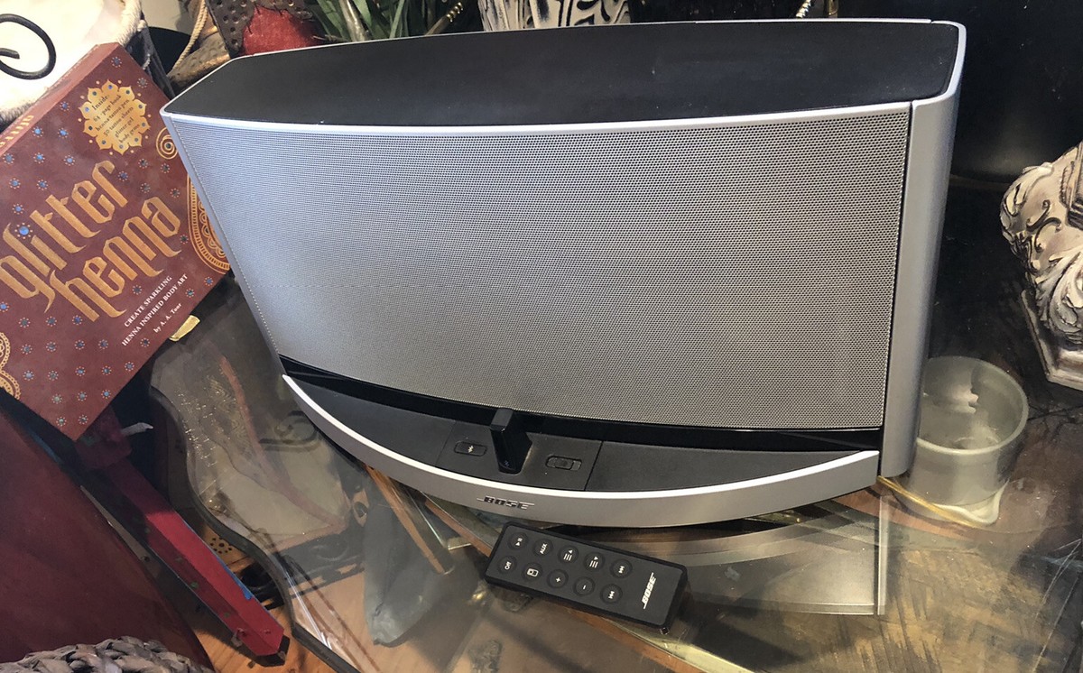 Bose SoundDock 10 Bluetooth Speaker System Great Bose Sound Mint