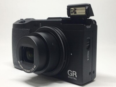 RICOH GR DIGITAL IV 10.4MP Digital Camera Black Body Japanese Only